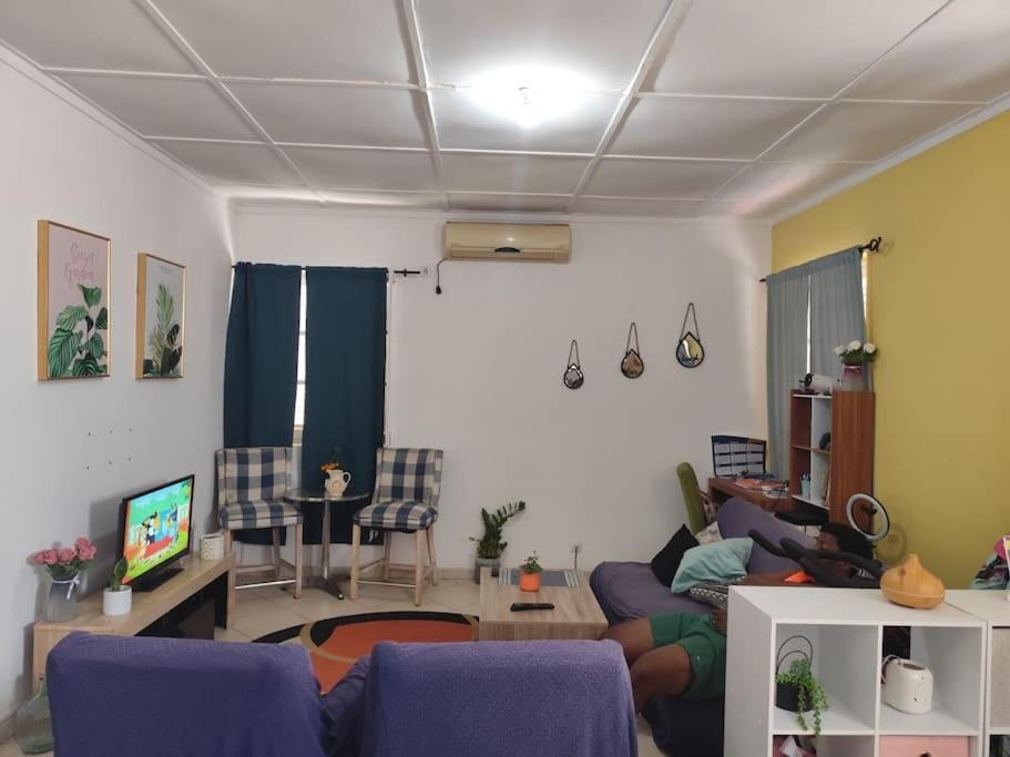 Mendes Family Homestay - B&B In The Heart Of Πράγια Εξωτερικό φωτογραφία